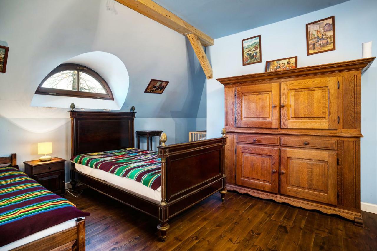 Dwor Osmolice Bed & Breakfast Bialki Dolne ภายนอก รูปภาพ