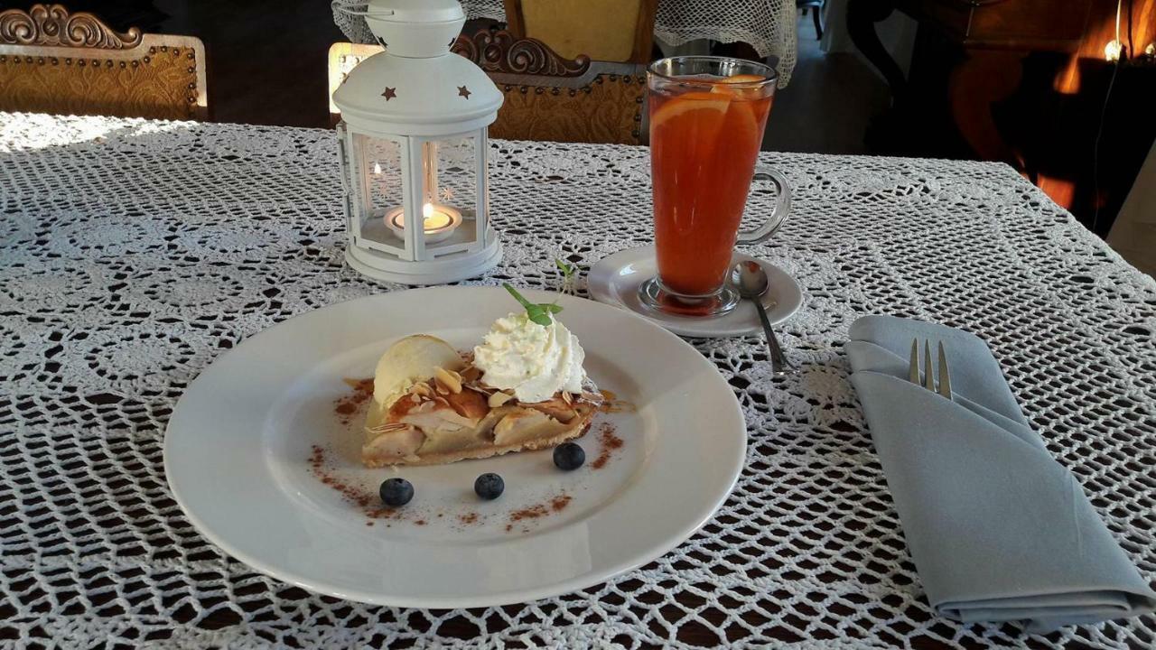 Dwor Osmolice Bed & Breakfast Bialki Dolne ภายนอก รูปภาพ